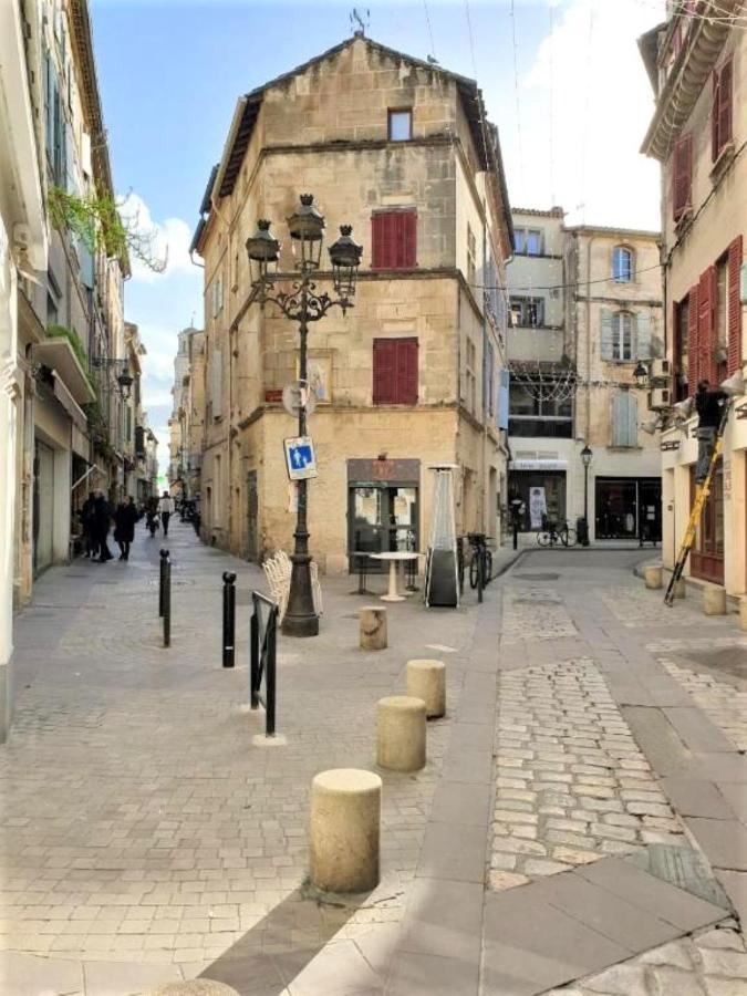 Appart Lumineux De L'Hotel De Ville Arles Exterior foto